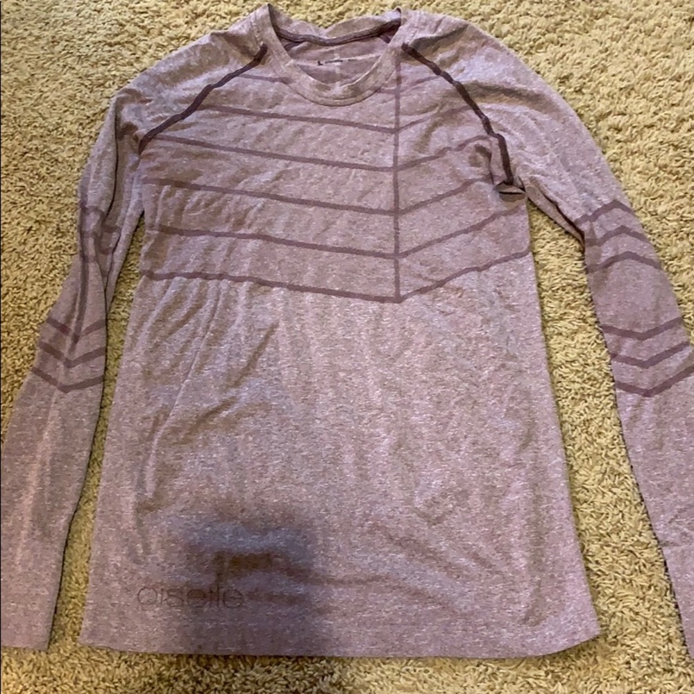 Oiselle long sleeve shirt